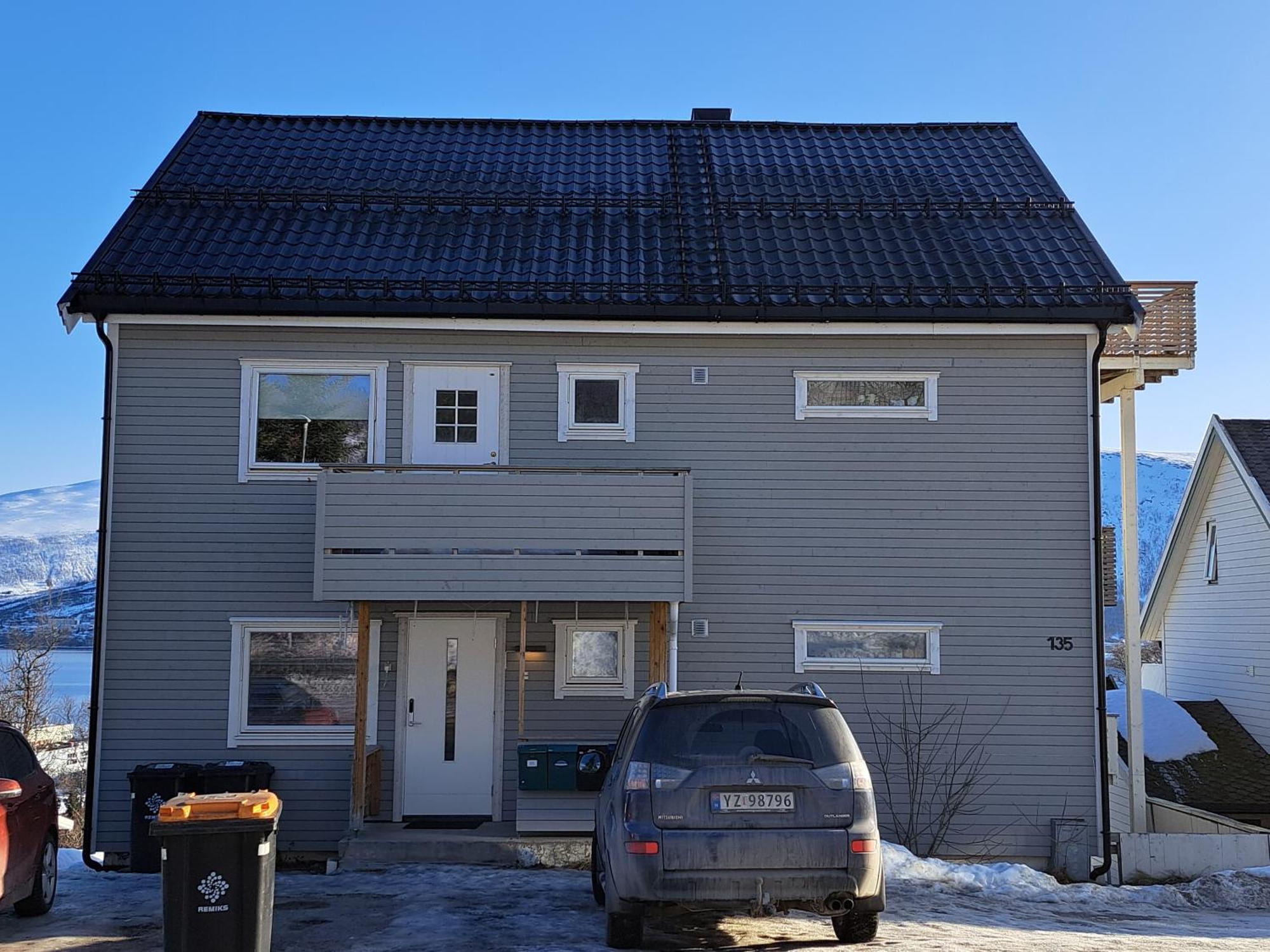 Koselig Leilighet I Tromso Luaran gambar